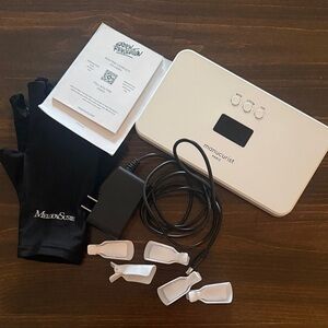 Manucurist Paris LED Nail Lamp - Green Flash